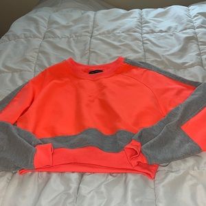 cropped sweatshirt